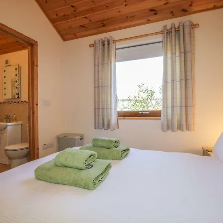 Dukes Pond Holiday home
